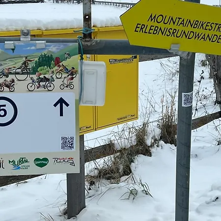 Poelstaler Berghuette