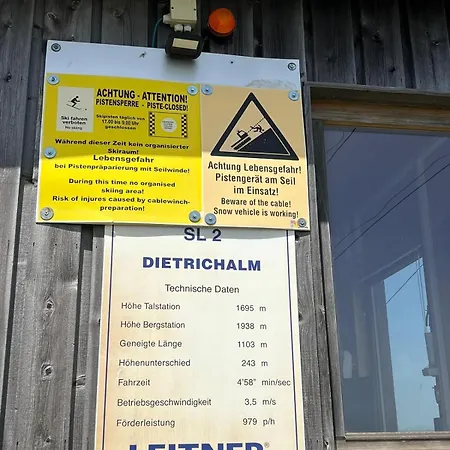 Poelstaler Berghuette *