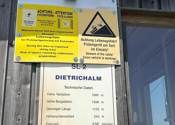 Poelstaler Berghuette *