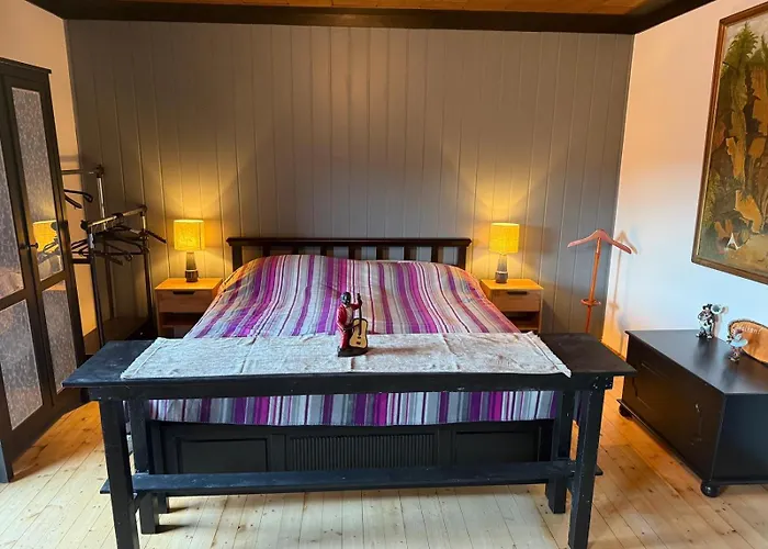 Poelstaler Berghuette * Oberzeiring