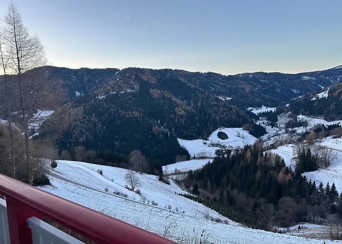 Poelstaler Berghuette * Oberzeiring