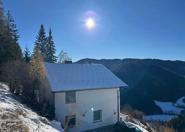 Poelstaler Berghuette * Oberzeiring